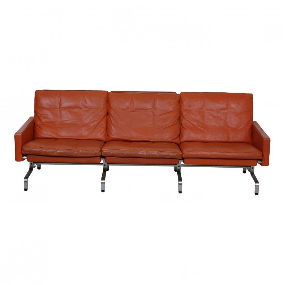 PK31/3 Sofa aus patiniertem cognacfarbenem Leder von Poul Kjærholm für