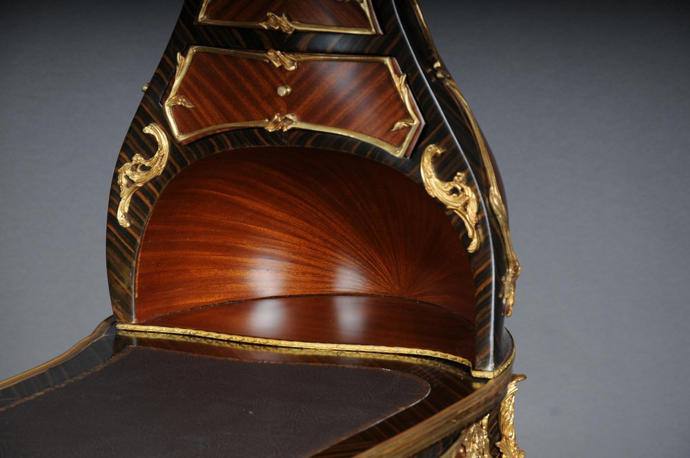 Louis XV Desk in the Style of F. Linke, Paris for sale at Pamono