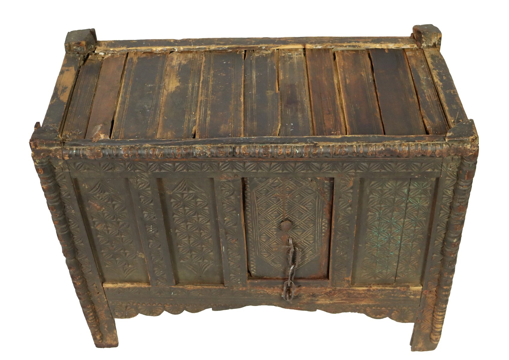 Antique Nomadic Turkmen Yurt Treasure Dowry Chest for sale at Pamono