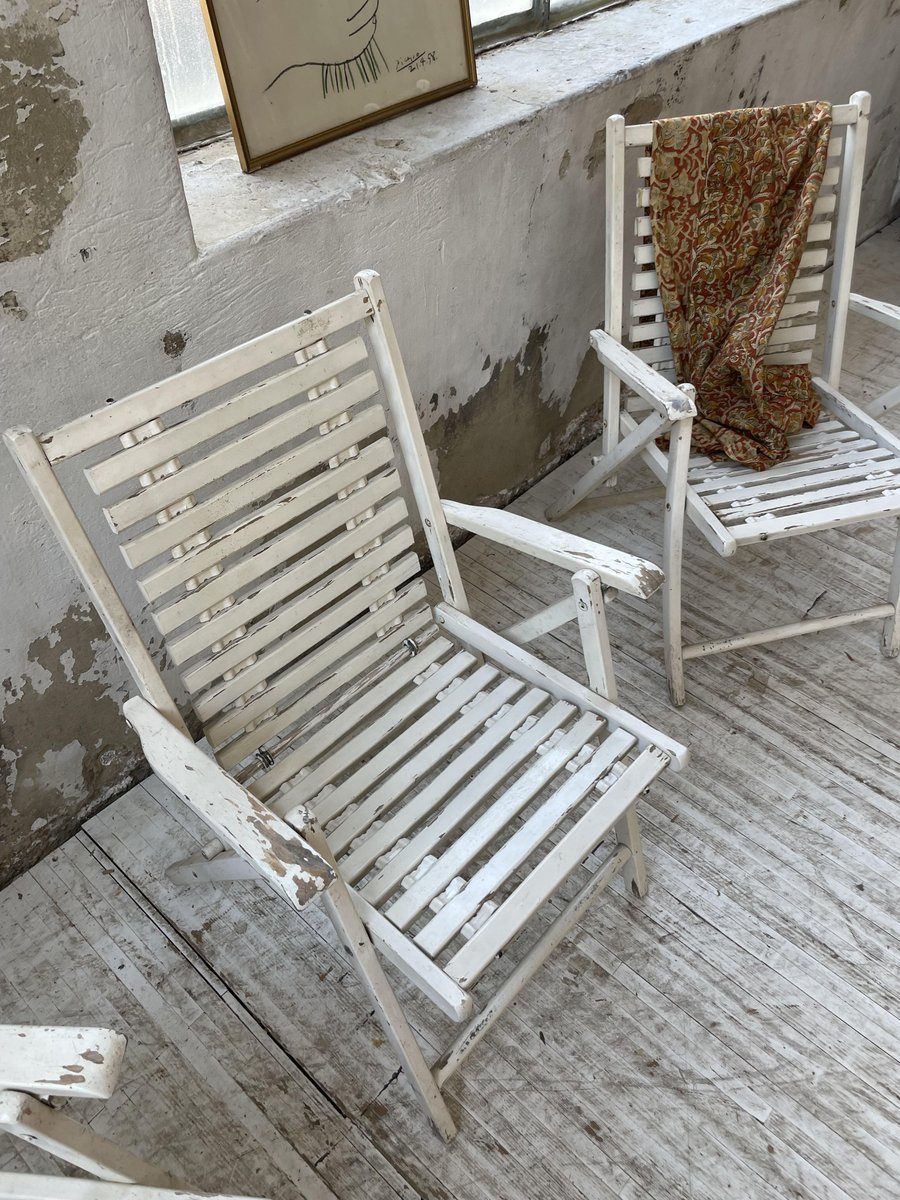 Weiße Gartenstühle aus Holz, 1950er, 4er Set bei Pamono kaufen