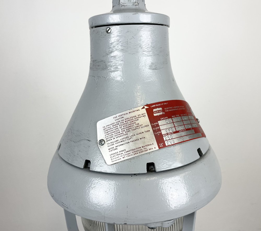 Grey Industrial Explosion Proof Light From Crouse-Hinds, 1970s For Sale - Foto 11