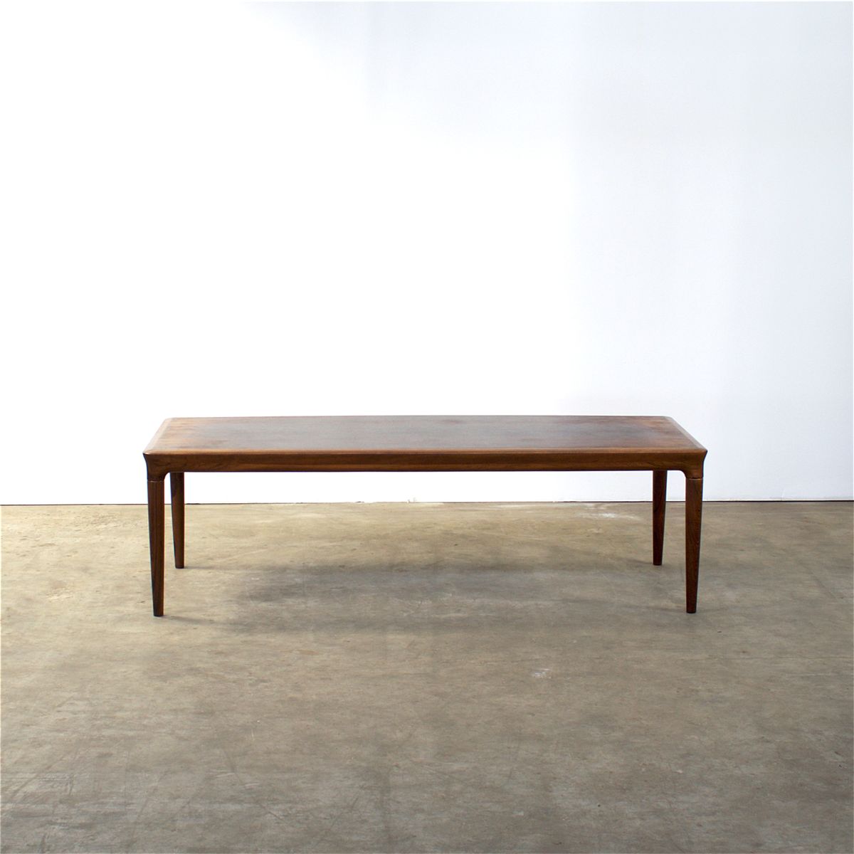 Dänischer Teakholz Couchtisch von Johannes Andersen für CFC Silkeborg