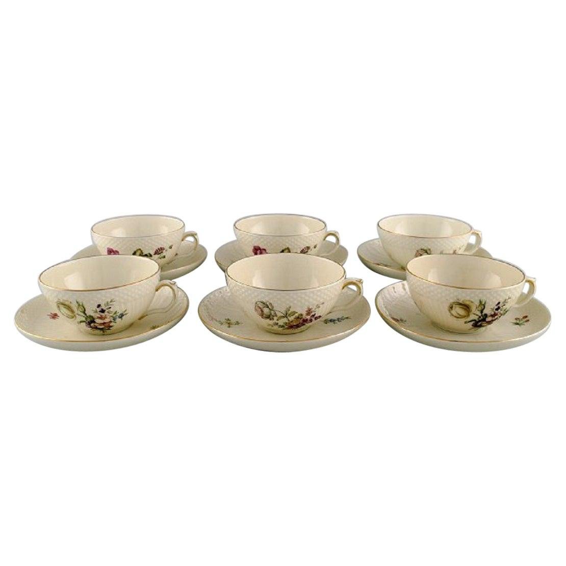 YOLIFE Teetassen-Set Aus Porzellan – 6 Elfenbeinfarbene Tassen Mit Goldenen Blättern & Englischen Rosen, Inkl. Geschenkbox & Grußkarte