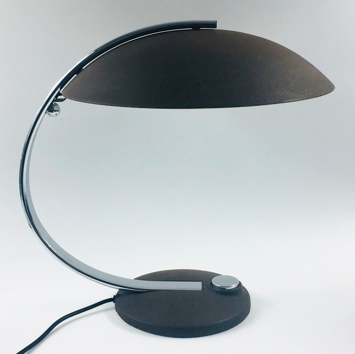 Lámpara Colgante Bauhaus Art Decó – Pantalla Esmalte Negro 31cm LED – GMD Interior