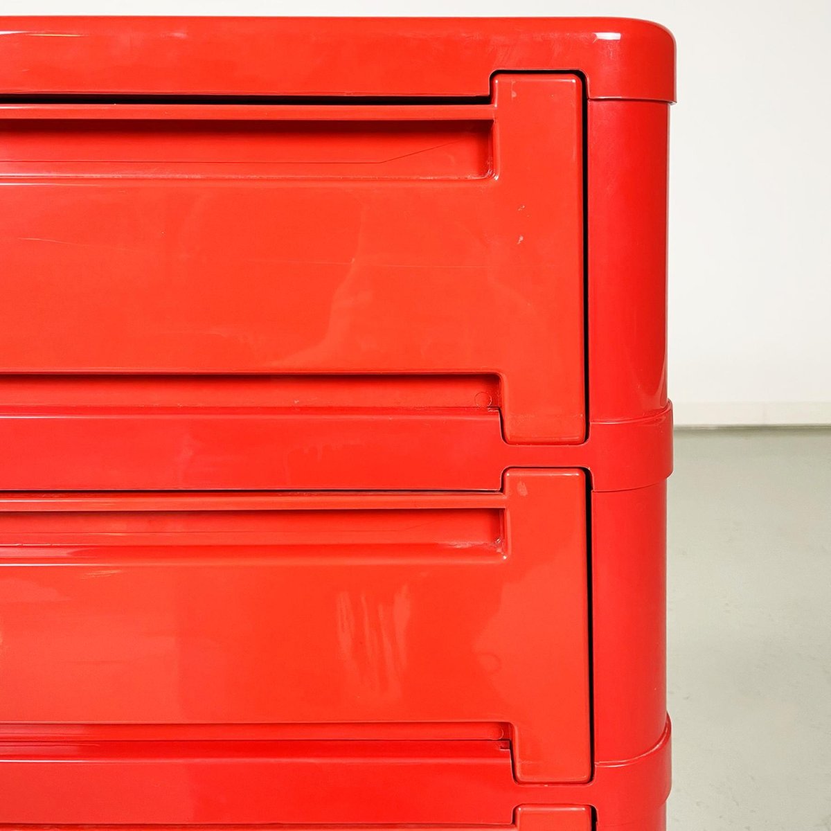 Italian Modern Modular Chest of Drawers Model 4964 by Olaf Von Bohr for