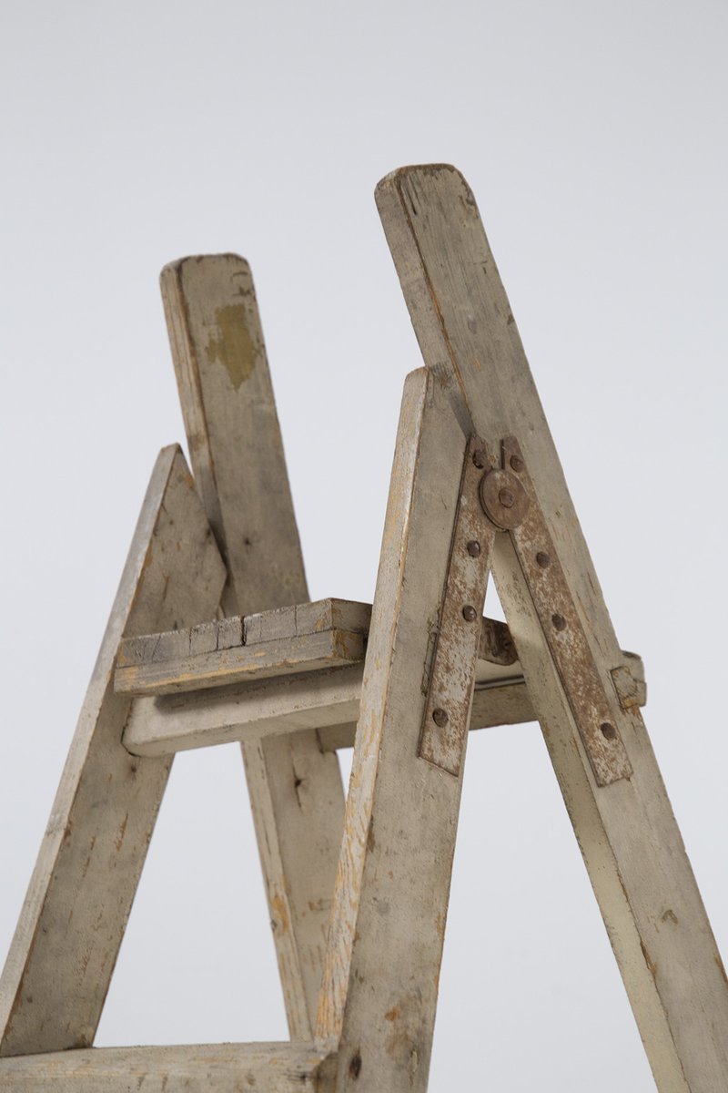 Large Antique Italian White Wood Ladder, 1920s for sale at Pamono