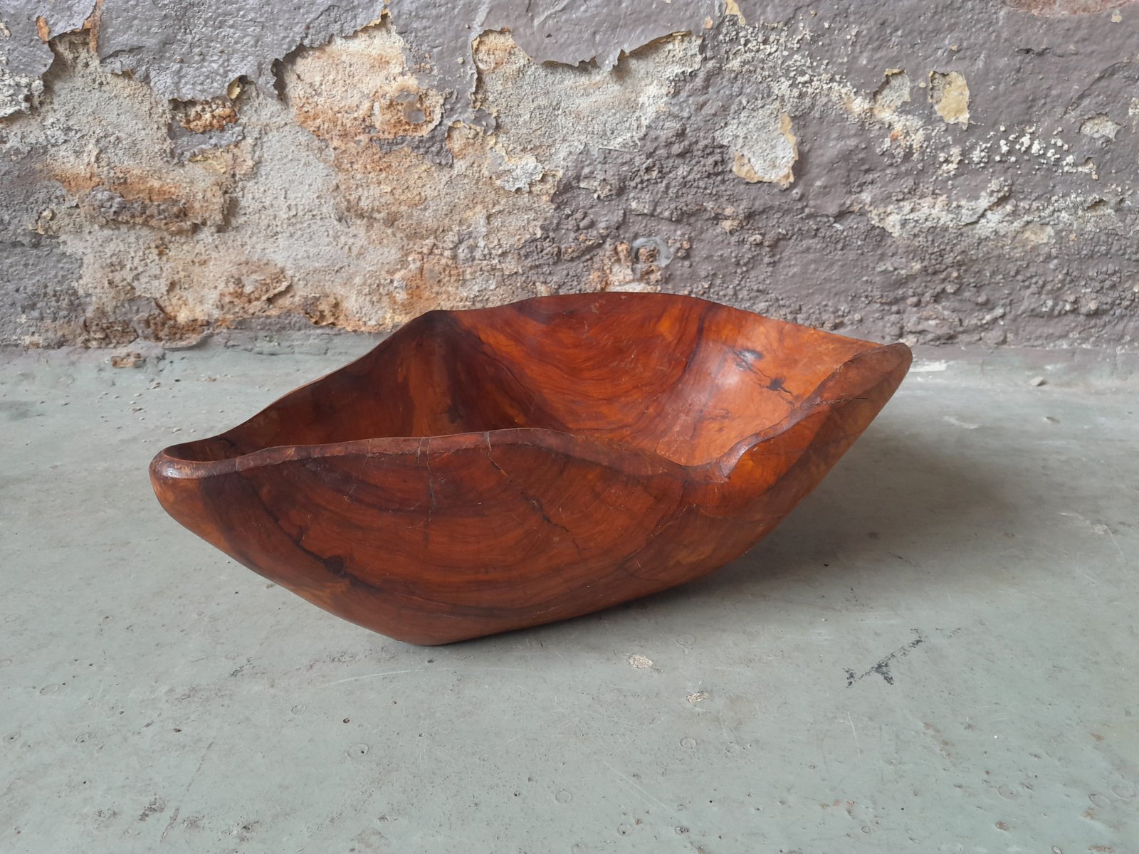 Large Brutalist Wooden Bowl for sale at Pamono