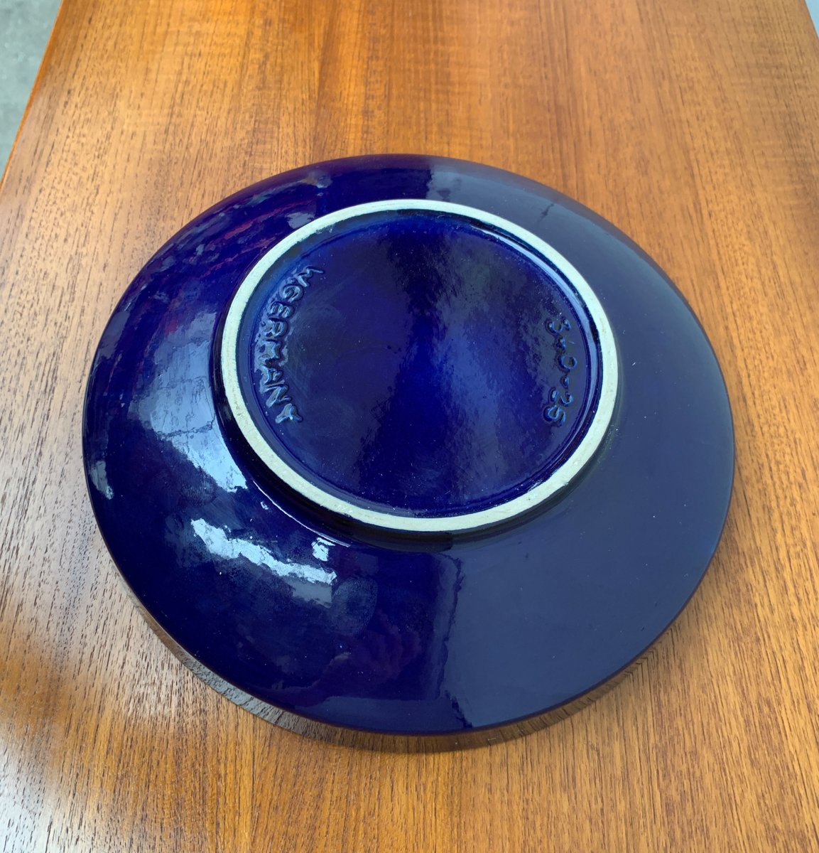 MidCentury West German Dark Blue Pottery Bowl, 1960s for sale at Pamono