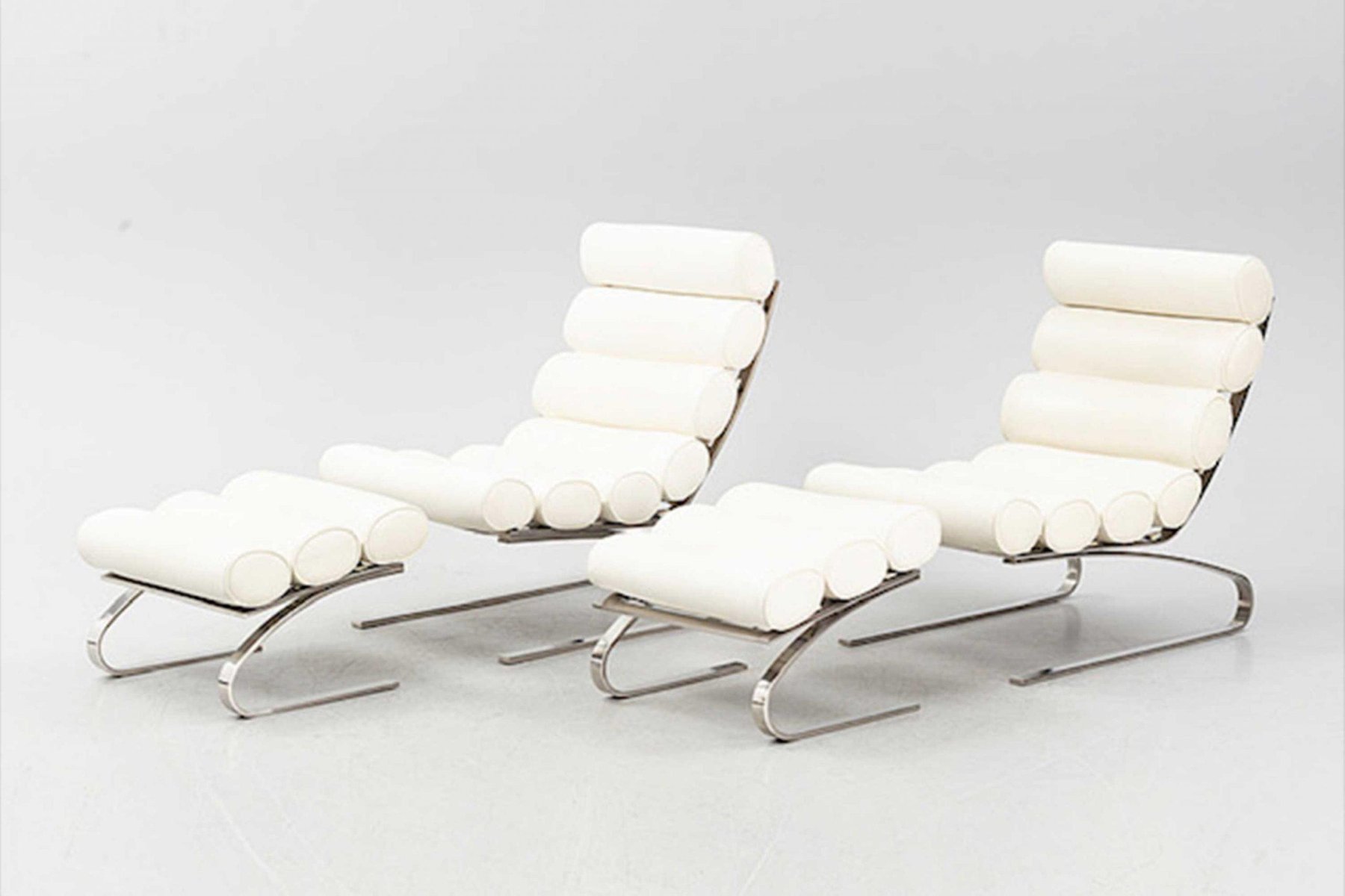 Vintage Easy Chair & Ottoman in White Leather, 1980s, Set of 2 for sale