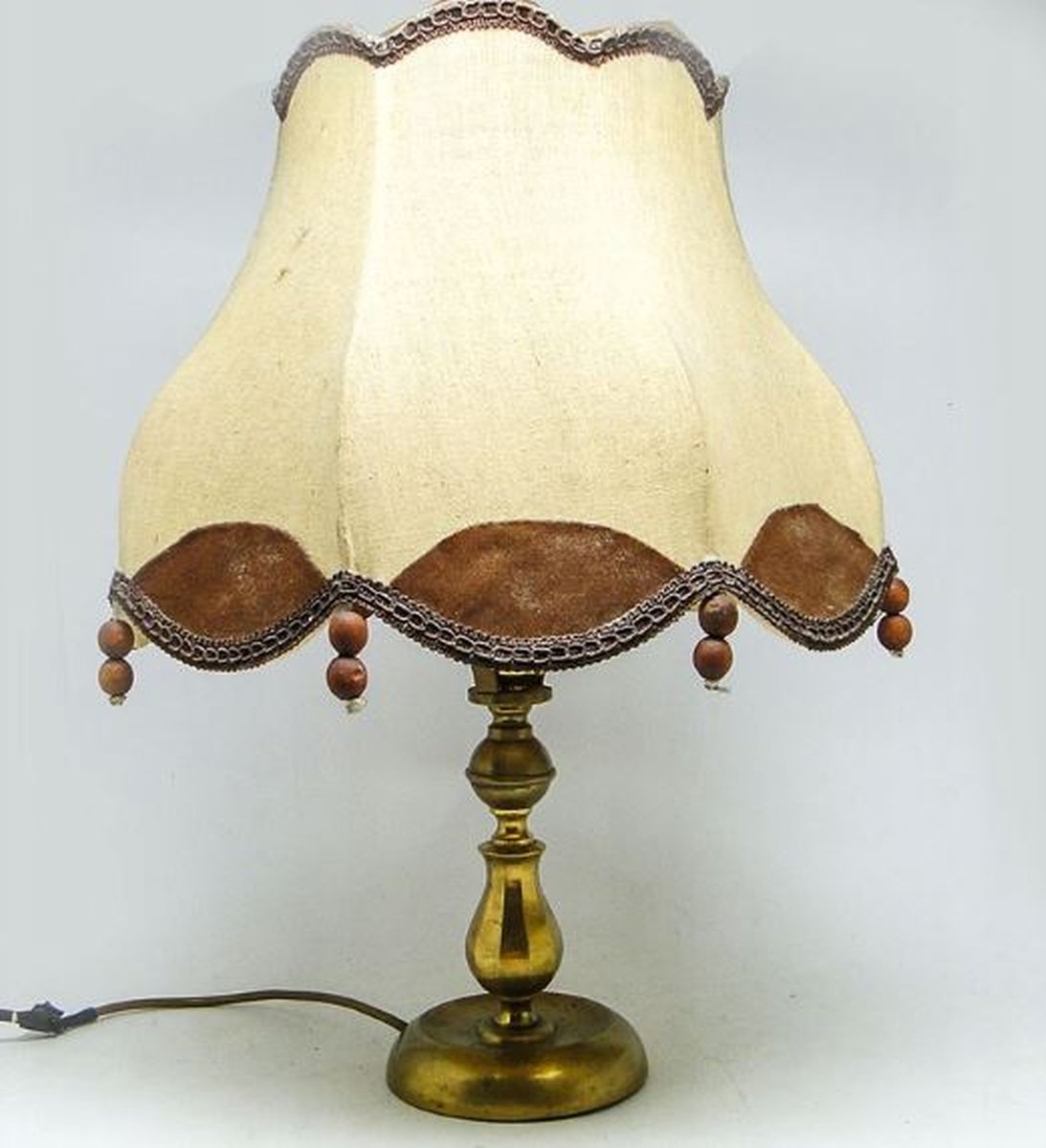 Art Deco Bedside Lamp, Poland, 1950s for sale at Pamono