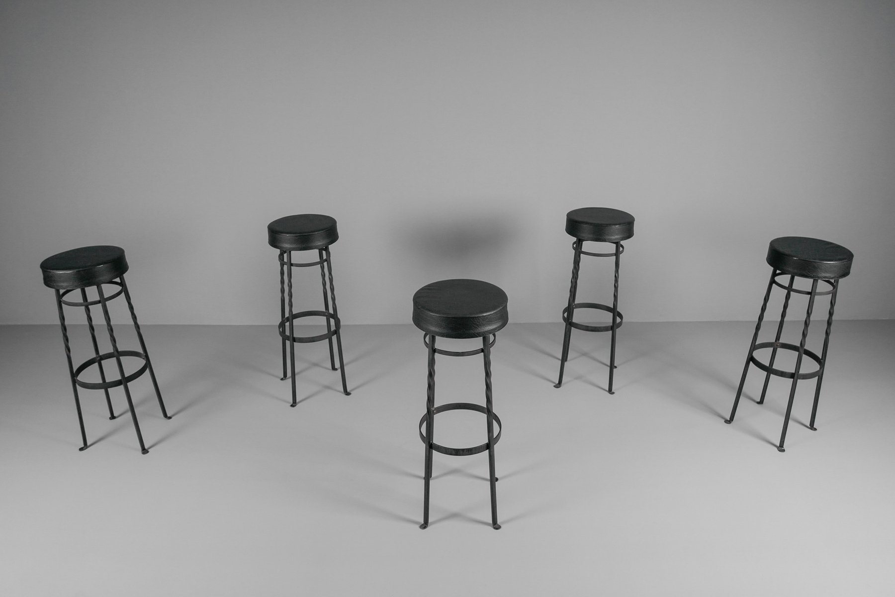 Iron Bar Stools, 1950s, Set of 5 for sale at Pamono