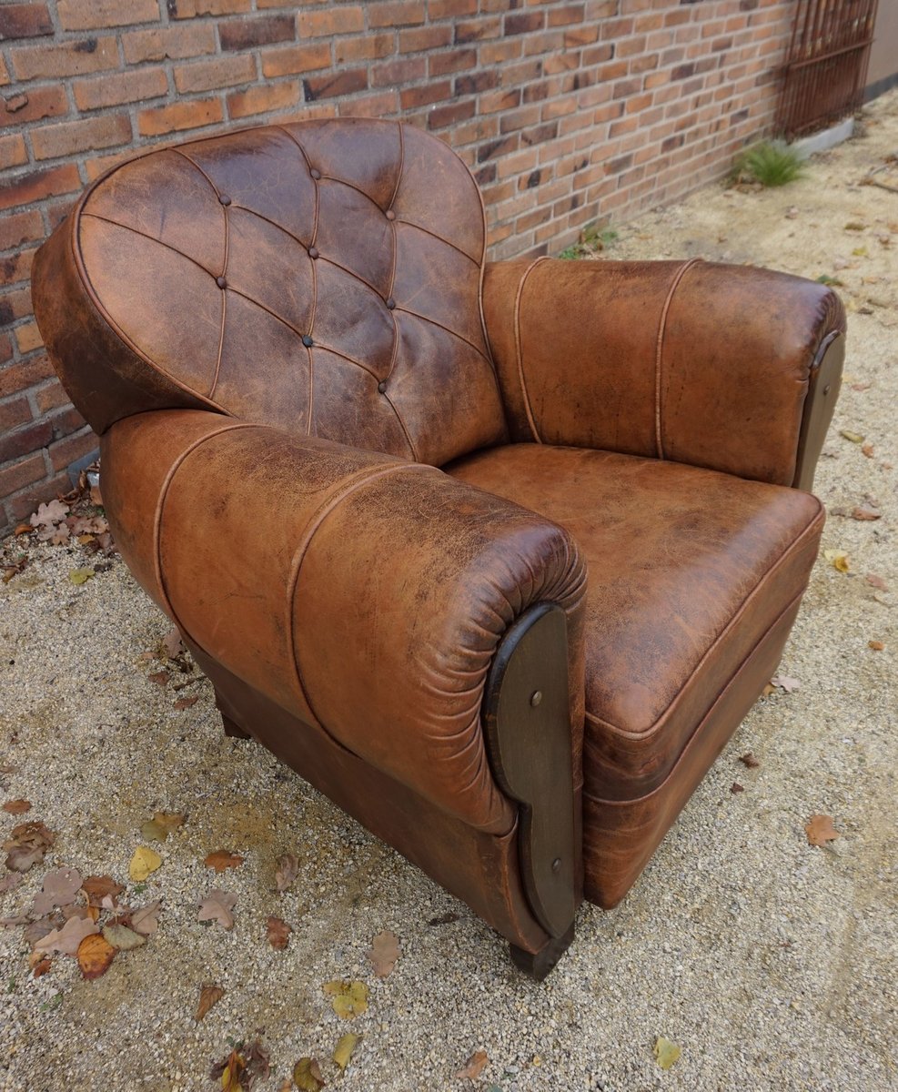 Französischer Art Deco Clubsessel aus Leder, 1930er bei Pamono kaufen
