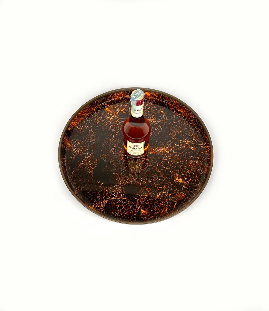 Plateau Rond Gravé en Laiton Massif, 1970s en vente sur