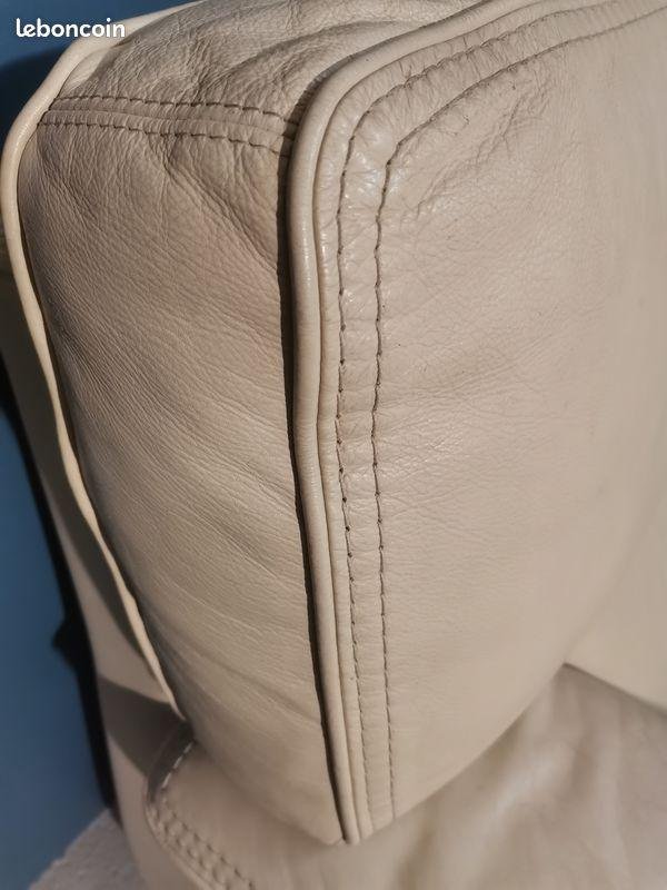 Cream Color Leather Sofa for sale at Pamono