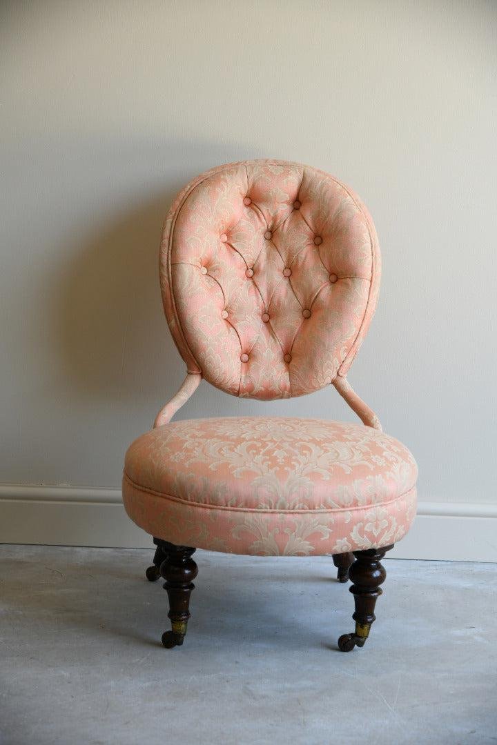 Victorian Pink Upholstered Bedroom Chair for sale at Pamono
