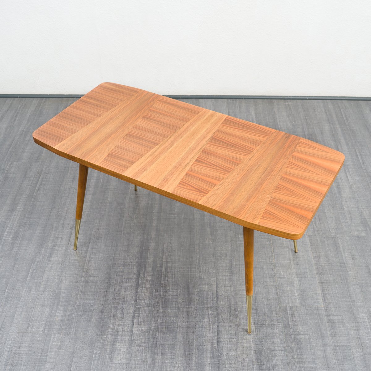 Height Adjustable Coffee Table in Walnut, 1950s for sale at Pamono