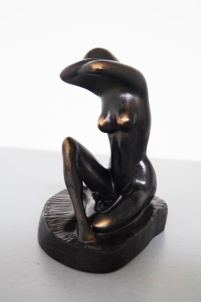 Vintage Statue einer nackten Frau aus