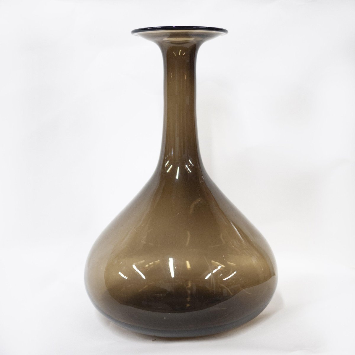 Vintage Brown Glass Vase, 1960s for sale at Pamono