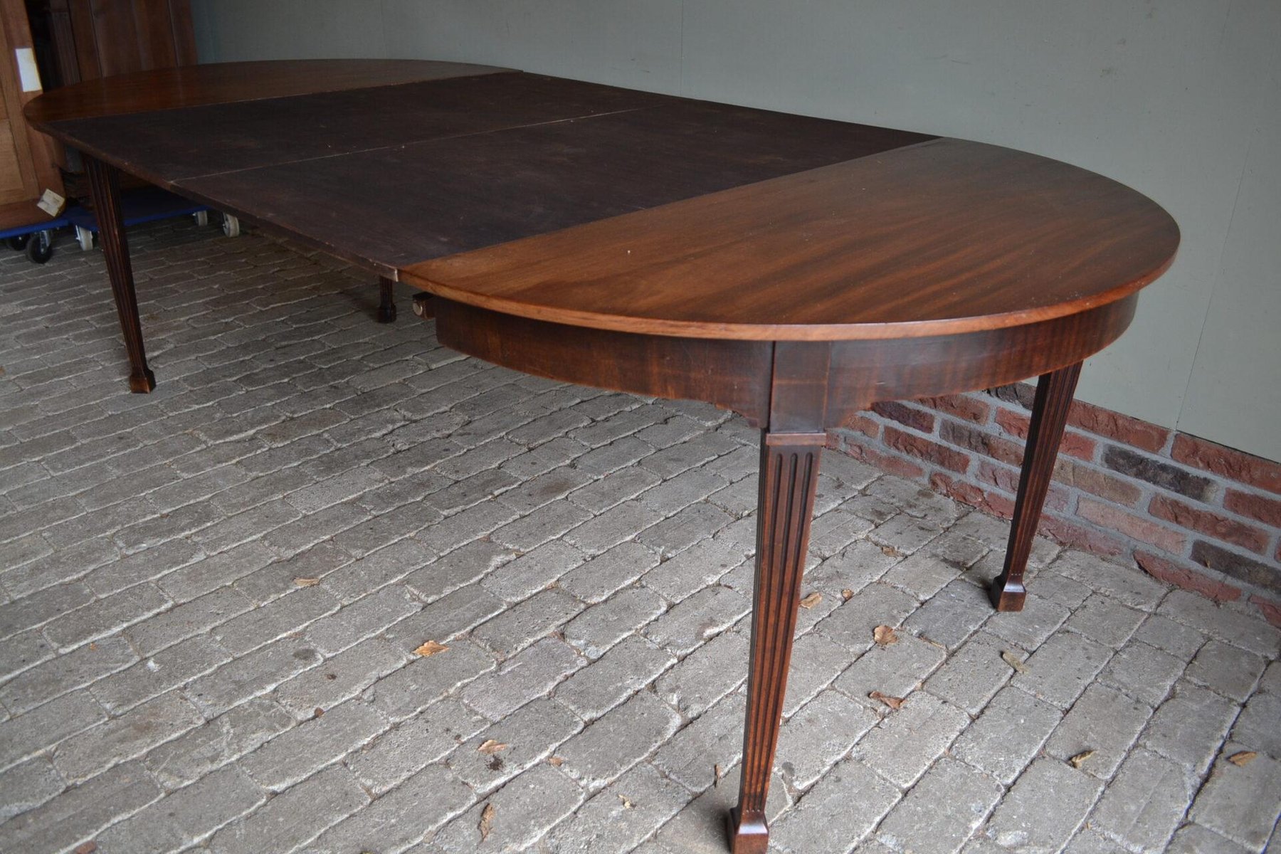 Antique Mahogany Art Deco Dining Table for sale at Pamono