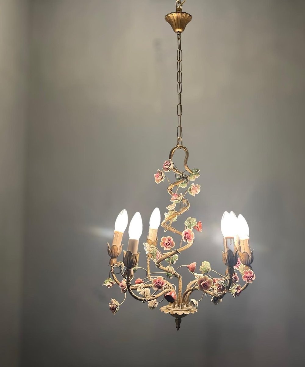 Petit Lustre Suspendu En Métal Avec Fleurs En Céramique - Vintage Et Déco