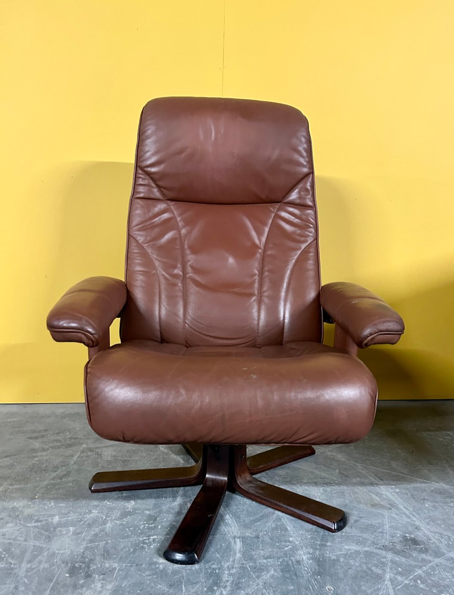 Vintage Danish Leather Swivel Chair, 1970s for sale at Pamono