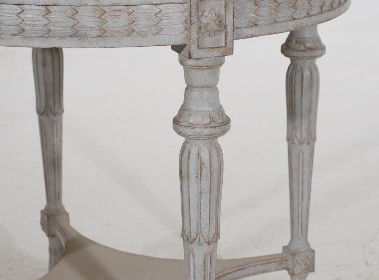 19th Century Round Hall Table for sale at Pamono