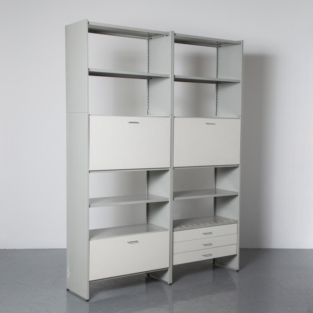 GreyCream 5600 Shelving Unit Desk from Gispen for sale at Pamono