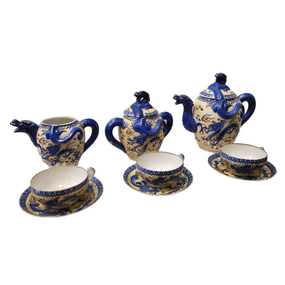 service-caf-th-motif-dragon-en-porcelaine-de-satsuma-japon
