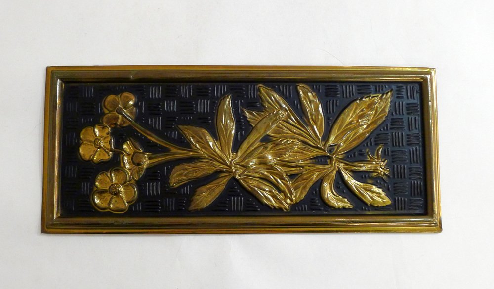 Decorative Wall Plates with Floral Motif in Black & Gold Metal from