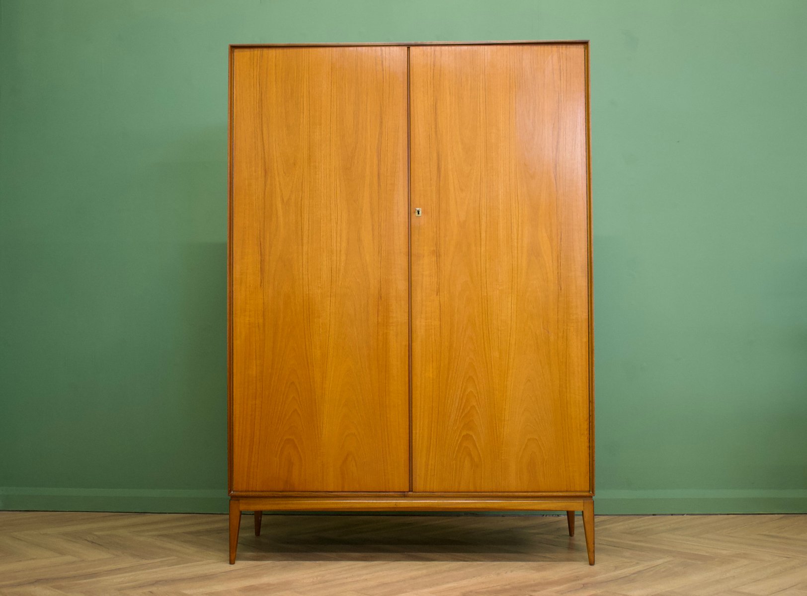 Vintage Wardrobe in Teak and Veneer from McIntosh, 1960s for sale at Pamono
