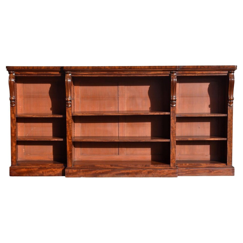 Victorian Open Bookcase in Mahogany, 1840 for sale at Pamono