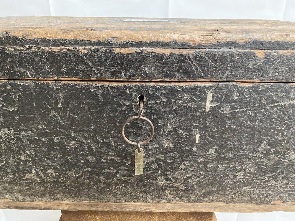 Antique Pine Merchant Chest, 1890s for sale at Pamono