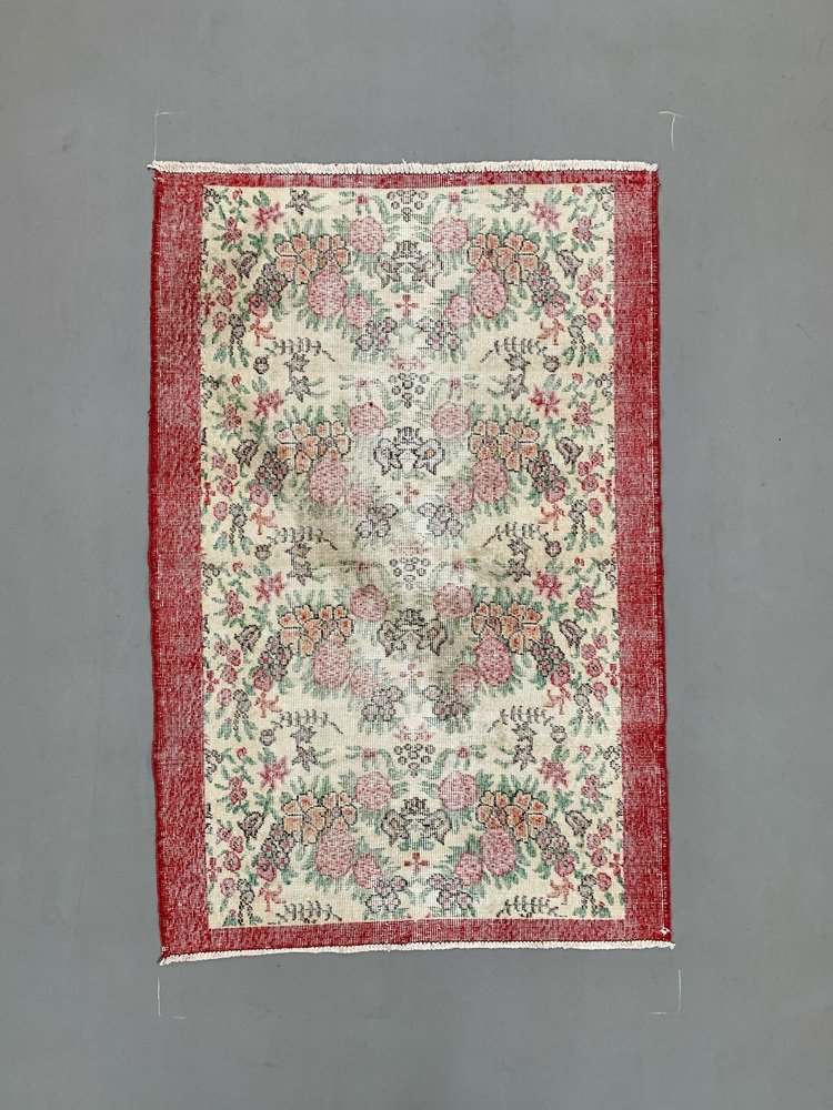 Vintage Turkish Isparta Rug for sale at Pamono