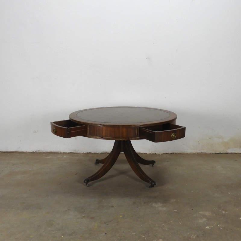 Vintage Round Coffee Table for sale at Pamono