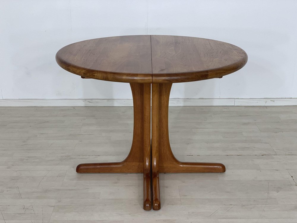 Danish Dining Table in Teak for sale at Pamono