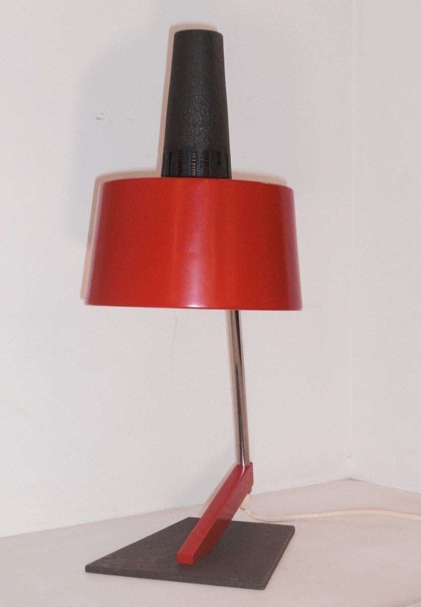 Red Metal Desk Lamp 1960s For At Pamono Red Metal Desk Lamp 1960s 12 569 00 Per Piece