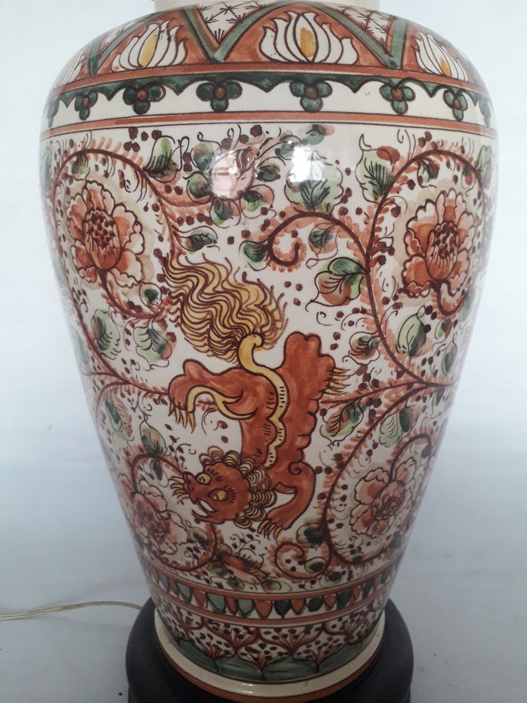 Lampada in ceramica con fiori in turchese