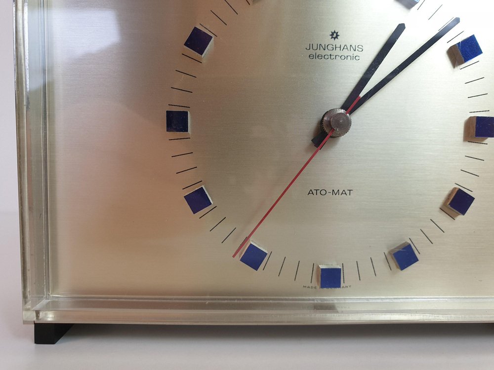 German Junghans Table Clock, 1970s for sale at Pamono