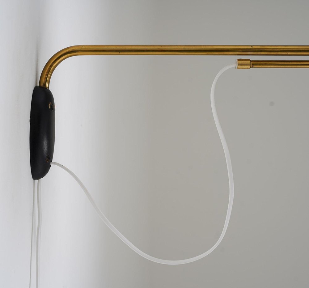 Schne Wandlampe Mit Langem Schwenkarm Bild