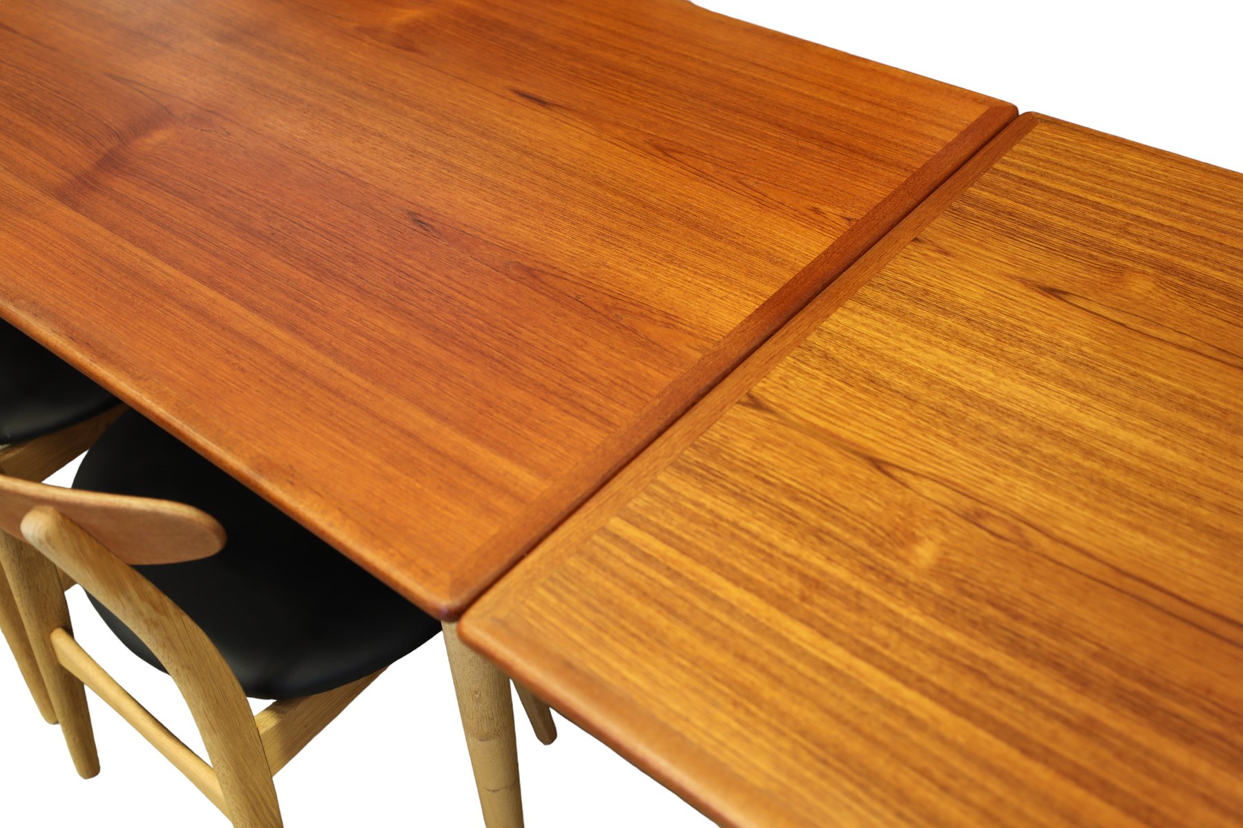 Model AT312 Dining Table in Teak and Oak by Hans J. Wegner for Andreas