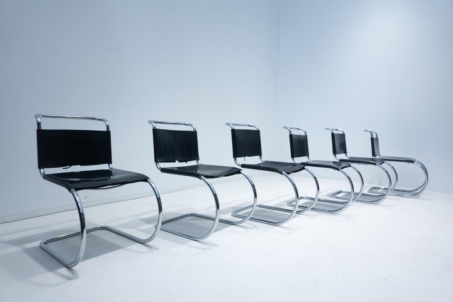 Sedie MR10 in pelle nera di Mies van der Rohe per Knoll International