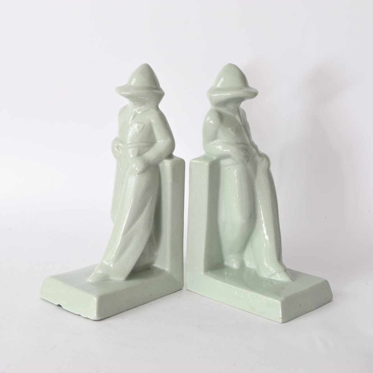 Art Deco Figural Bookends, 1930s, Set of 2 for sale at Pamono