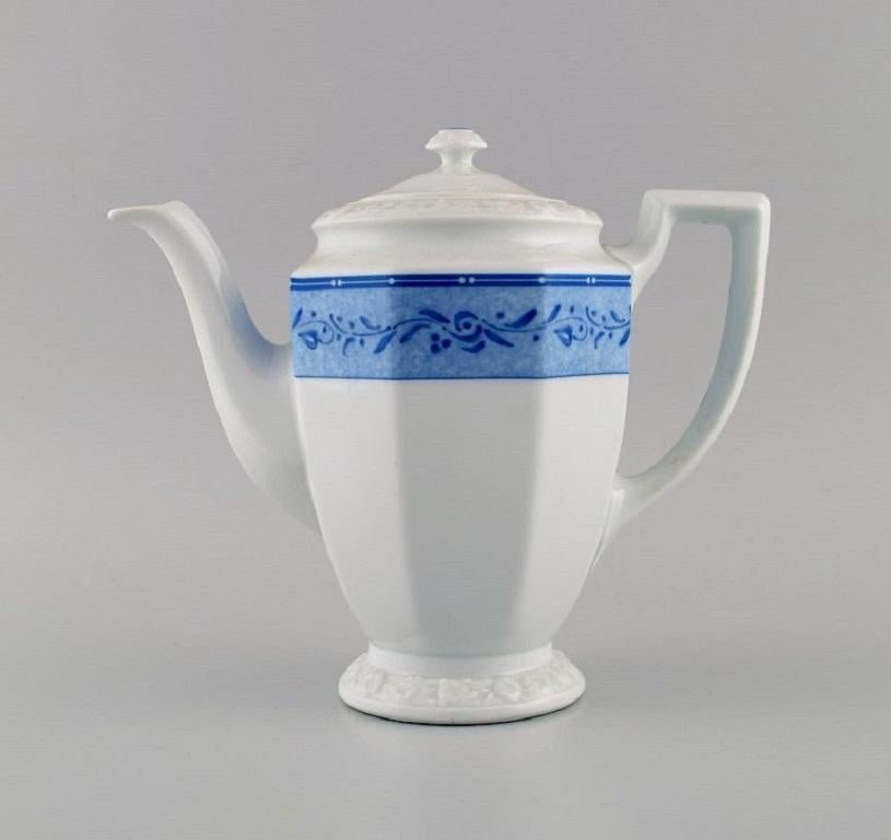 Coffee Service for 10 People in Porcelain with Blue Ribbon from
