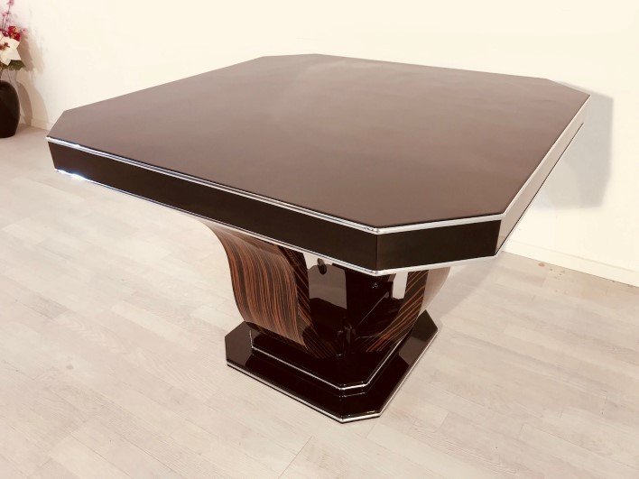 Art Deco Octagonal Dining Table for sale at Pamono