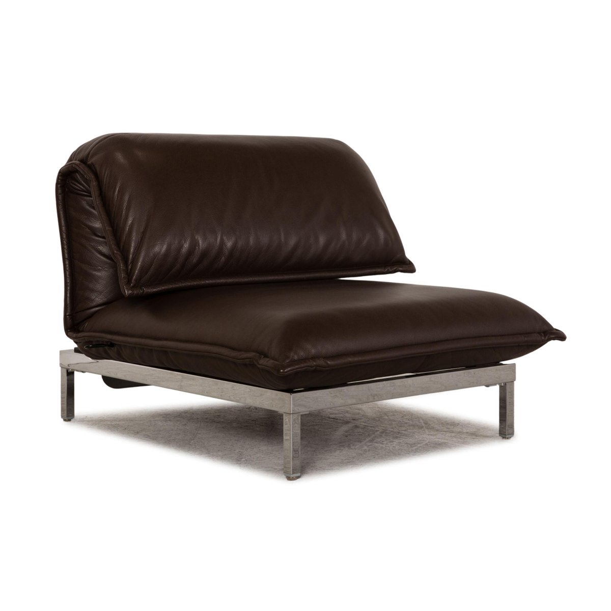 Nova Lounge Chair in Leather with PullOut Function by Rolf Benz for