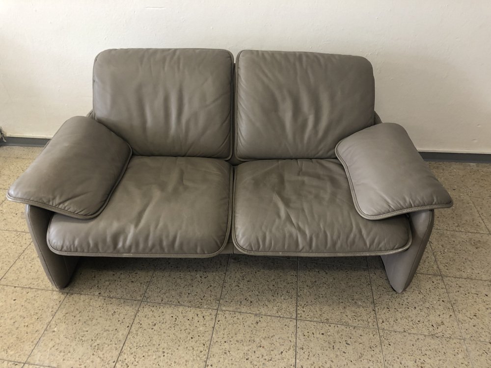 Swiss 2Seater Sofa in Leather from De Sede, 1970s for sale at Pamono