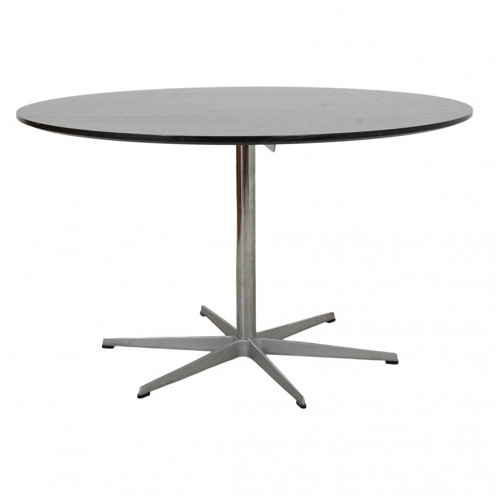 Black Circular Dining Table by Arne Jacobsen for Fritz Hansen, 1980s