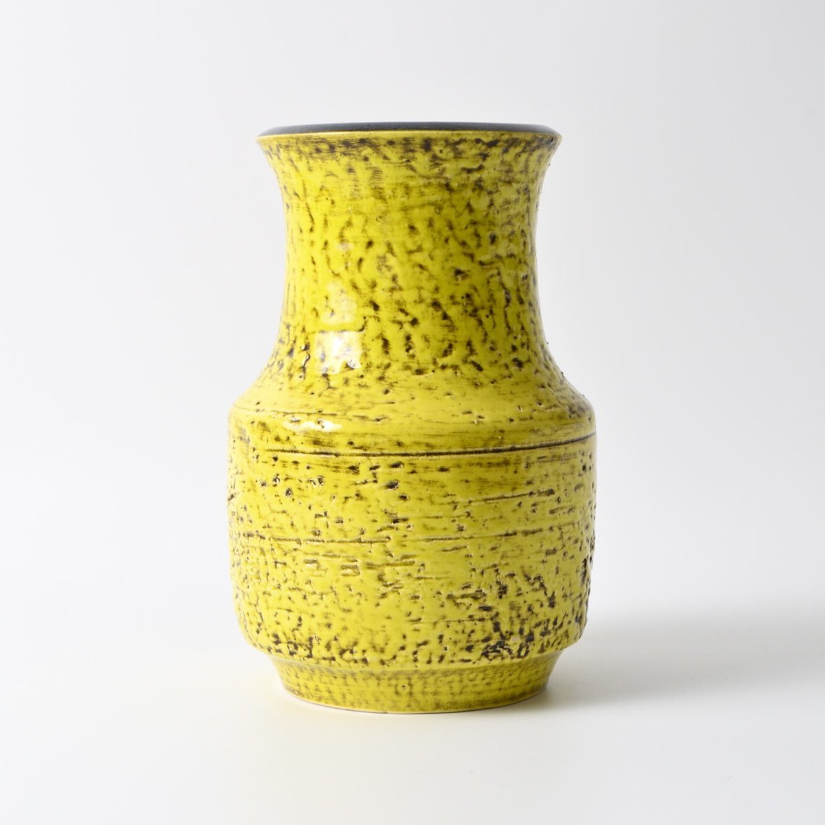Yellow Ceramic Vase by Leo Knödgen, 1960s for sale at Pamono