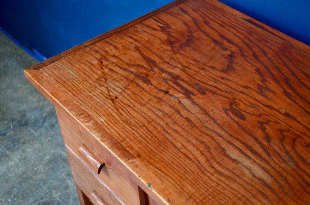 Small Vintage Desk with Drawer, 1970s for sale at Pamono