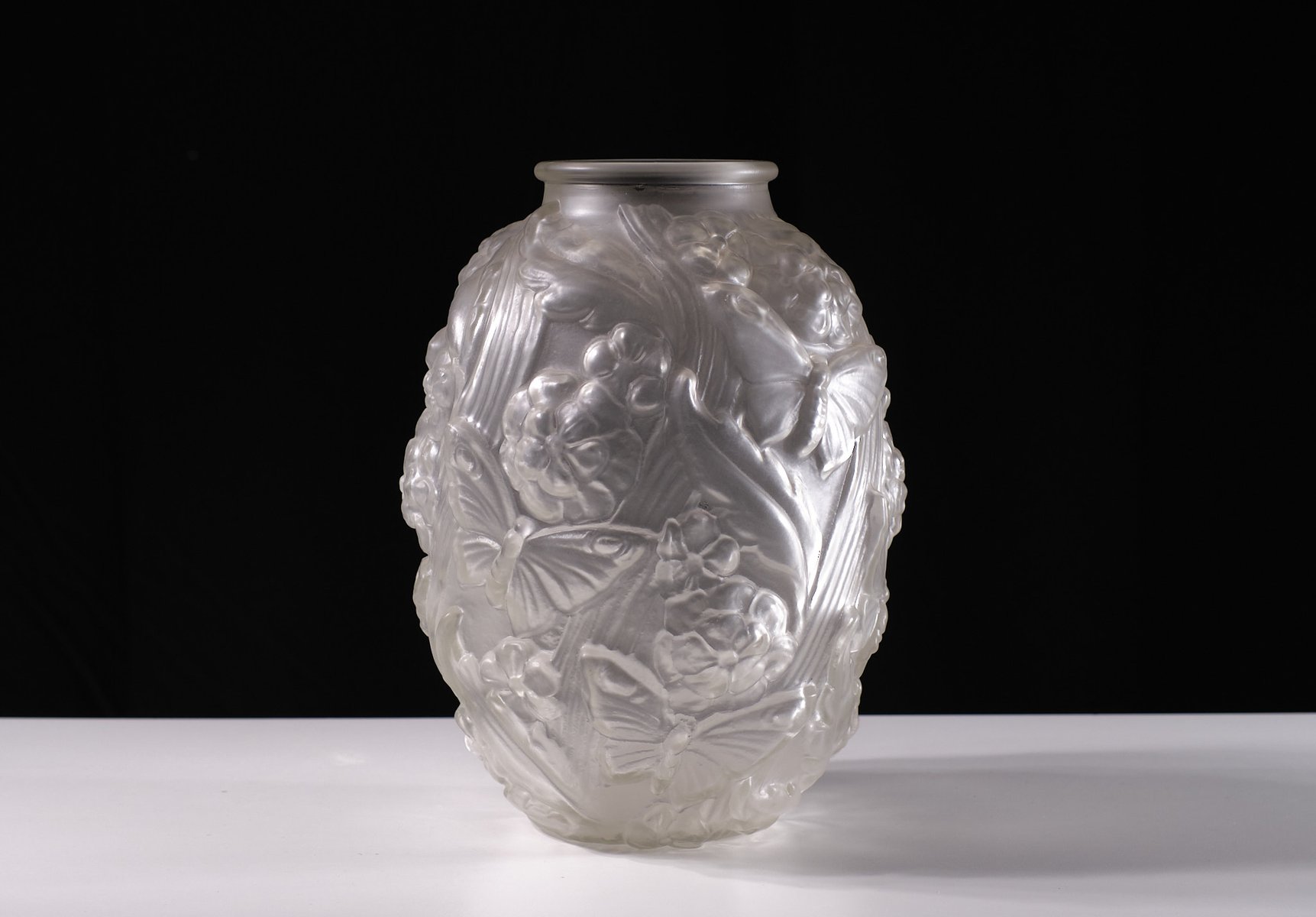 Vase Bouquetière En Verre Pressé Avec Pieds Réglés - Déco Vintage - Occasion Bon état
